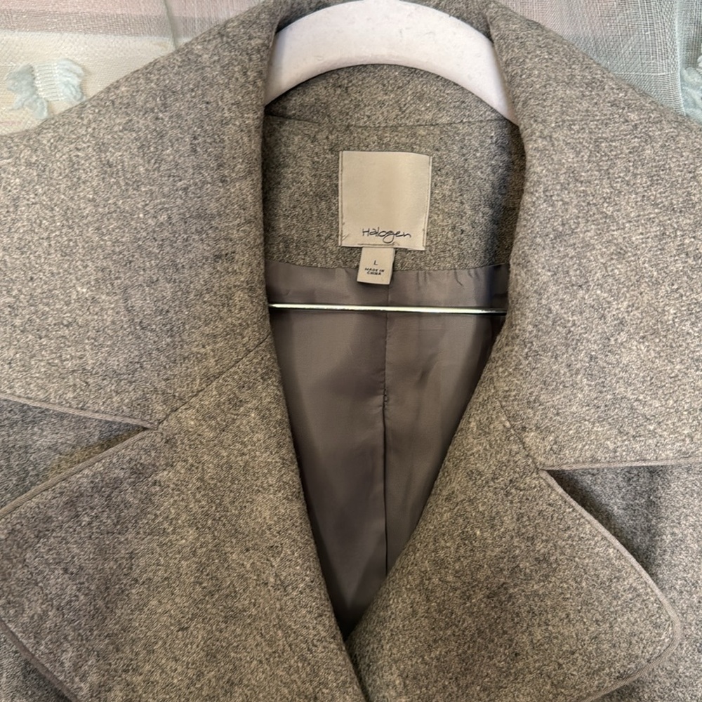 Jacket - Picture 2 of 3